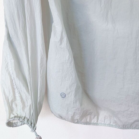 Lululemon Step Out Anorak Ocean Air Windbreaker Rain Jacket - Picture 13 of 16
